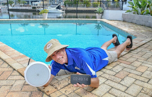 The fastest time to change a pool light without emptying the pool