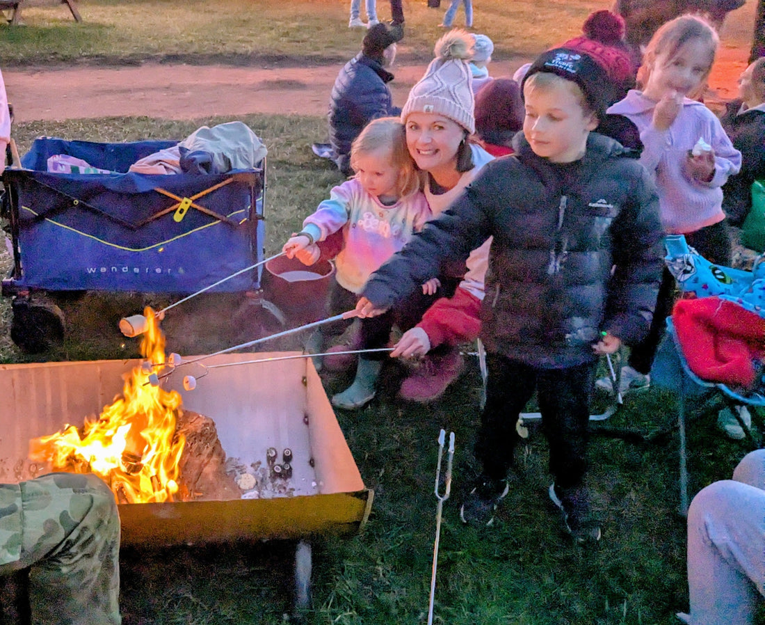The most people roasting marshmallows simultaneously